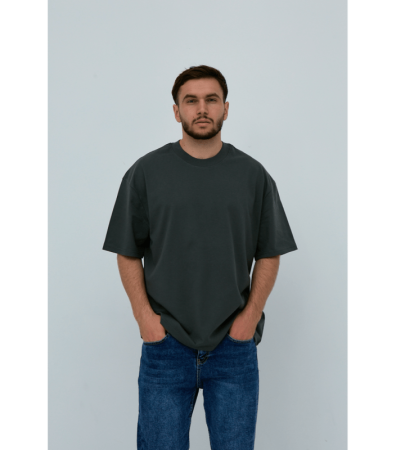 Чоловіча футболка oversize-крою з широкою горловиною 40477.32